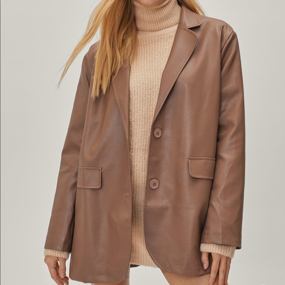 Nasty Gal petite oversized faux leather blazer tan 4 NWT